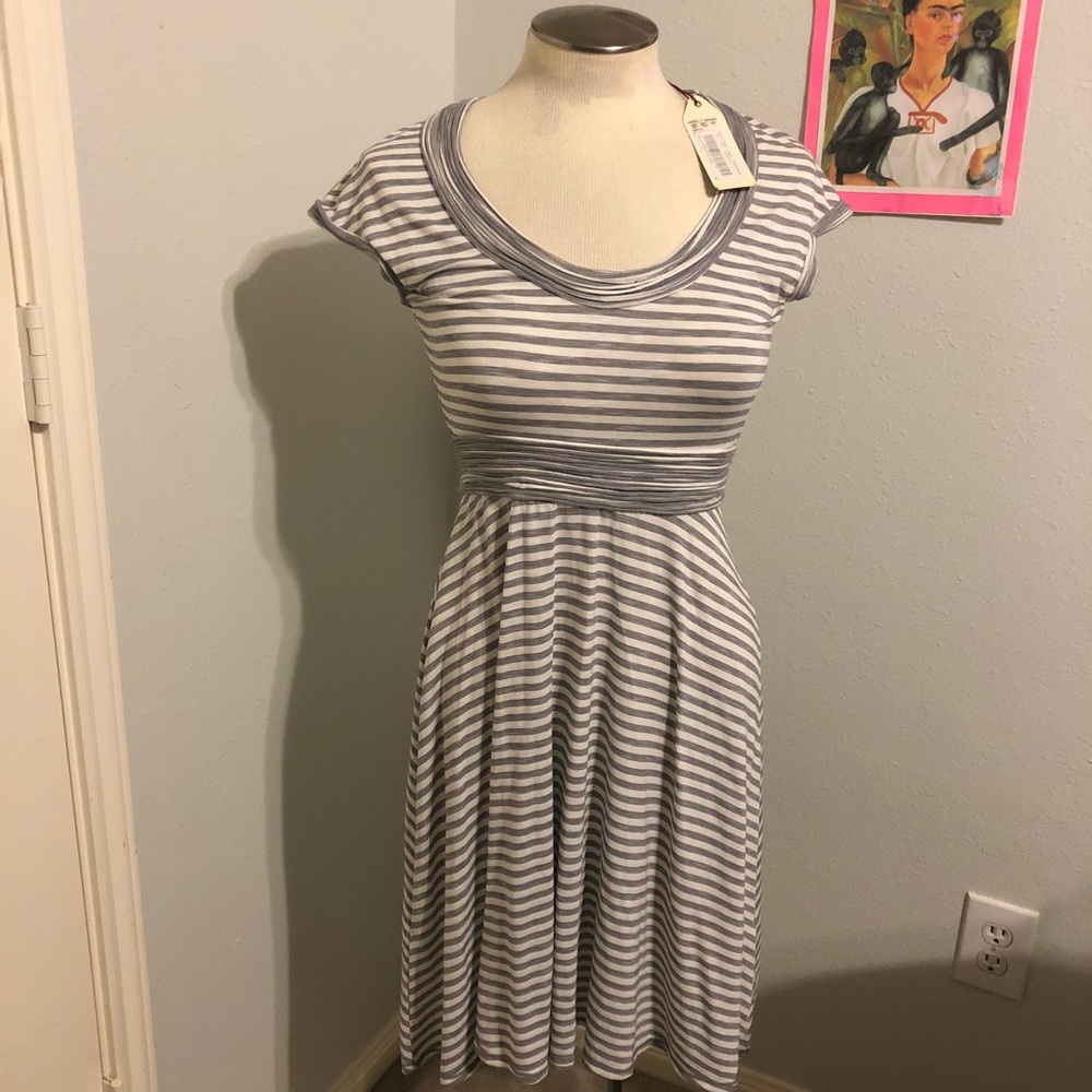 MSSP Max Studio Specialty Products Dress sz Small